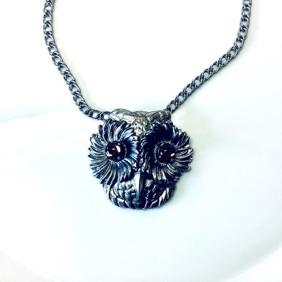 NWOT BR Owl Necklace - Picture 1 of 7